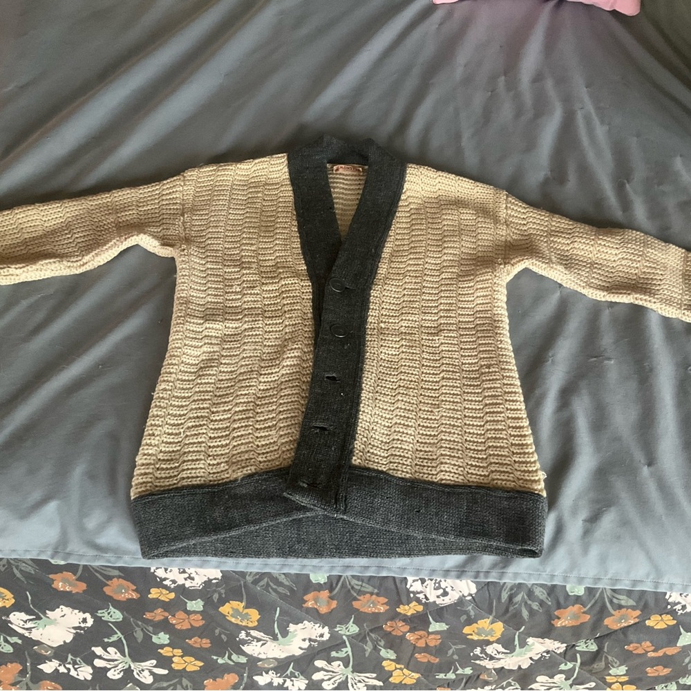 VINTAGE 50s 60s Wool Knit Cardigan Sweater napolean Coin Button Himalaya M